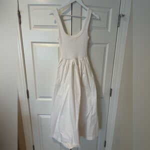 Line & Dot White Sleeveless Scoop-Neck Maxi Dress